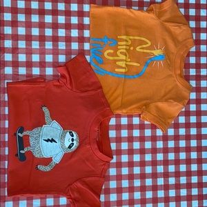2 for $8 ! 💙 boys shirts 12 months